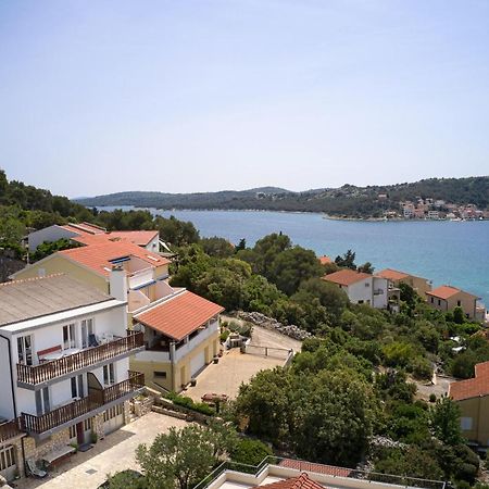 Apartments And Rooms By The Sea Tisno, Murter - 5128 מראה חיצוני תמונה