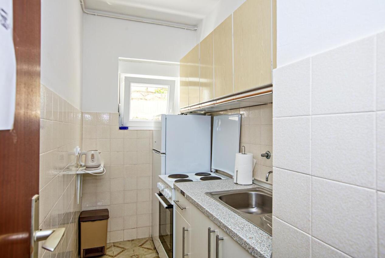 Apartments And Rooms By The Sea Tisno, Murter - 5128 מראה חיצוני תמונה